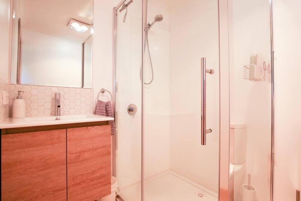 Bridgecroft House - Spacious & Serene Family Home Richmond Extérieur photo