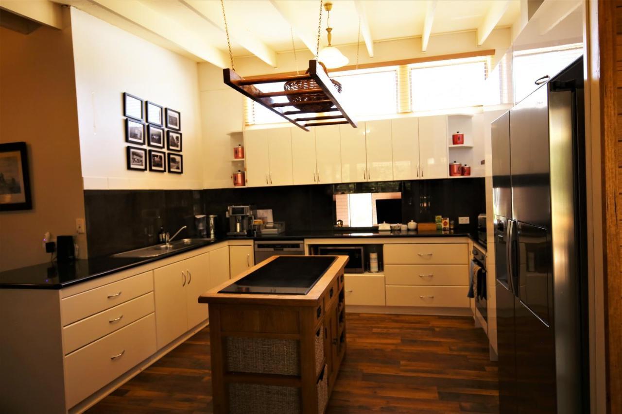 Bridgecroft House - Spacious & Serene Family Home Richmond Extérieur photo