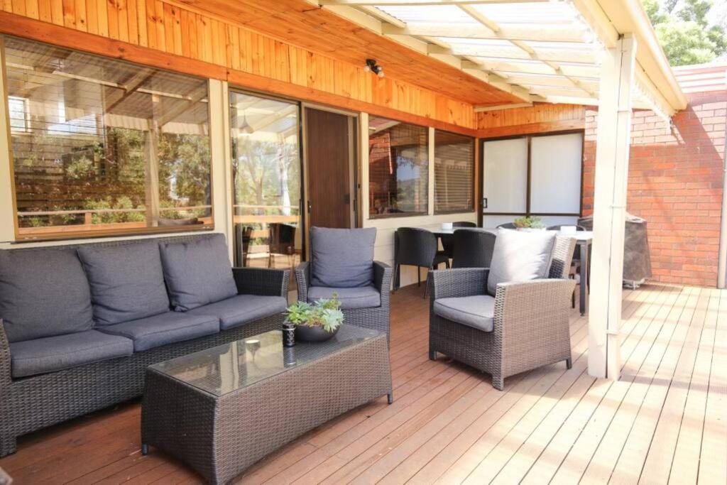 Bridgecroft House - Spacious & Serene Family Home Richmond Extérieur photo